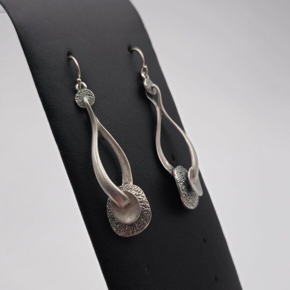 Sterling Silver Retired Silpada Brushed Earrings A2031 - Picture 2 of 6